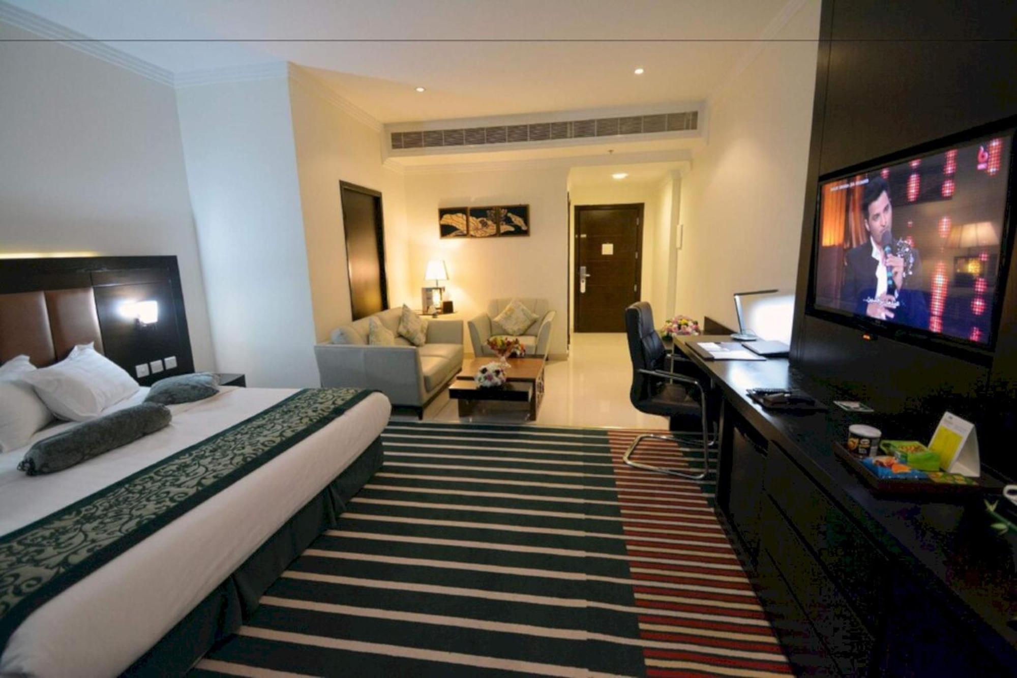 Sunday Millennia Hotel Riadh Exterior foto