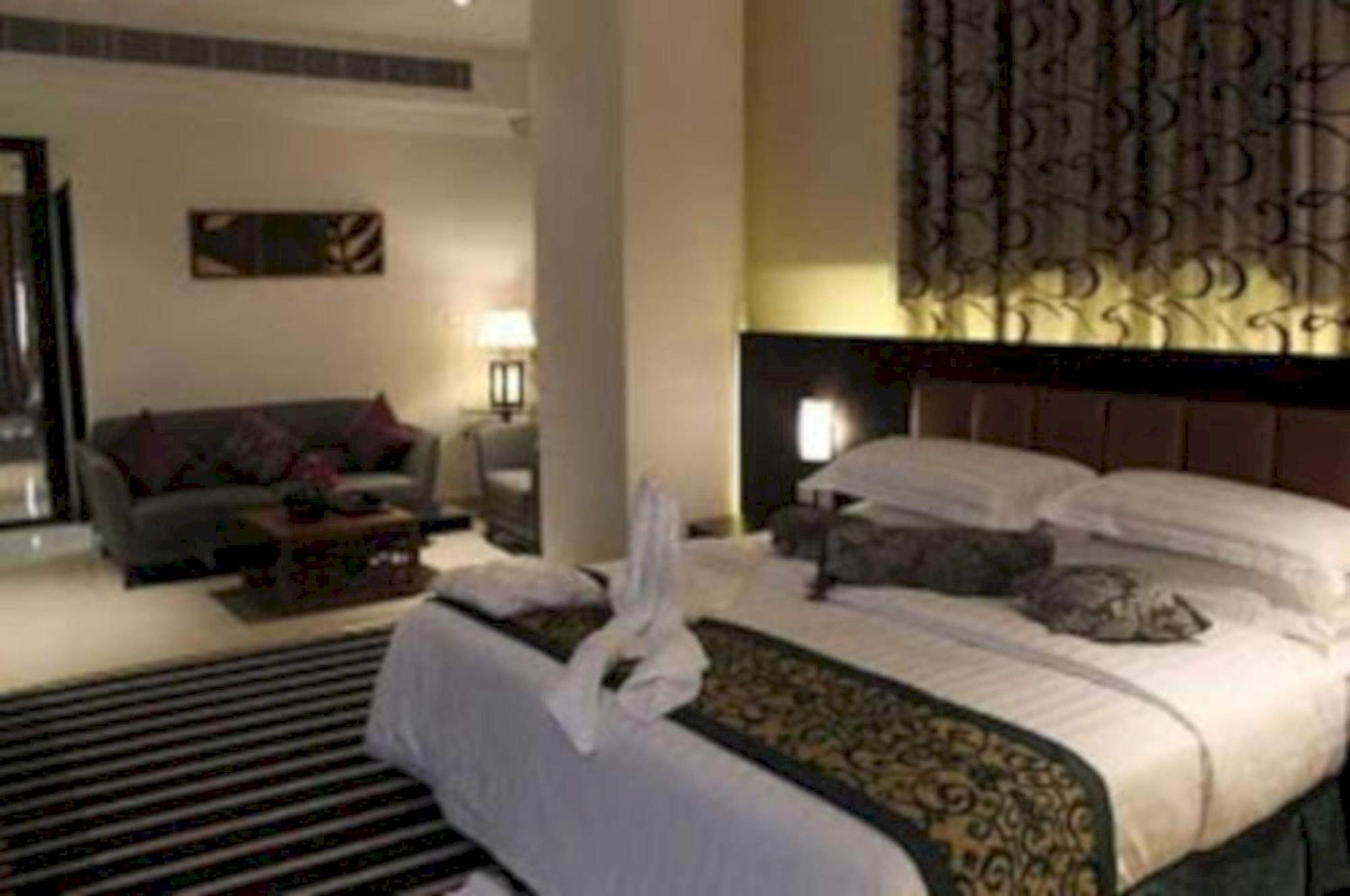 Sunday Millennia Hotel Riadh Exterior foto