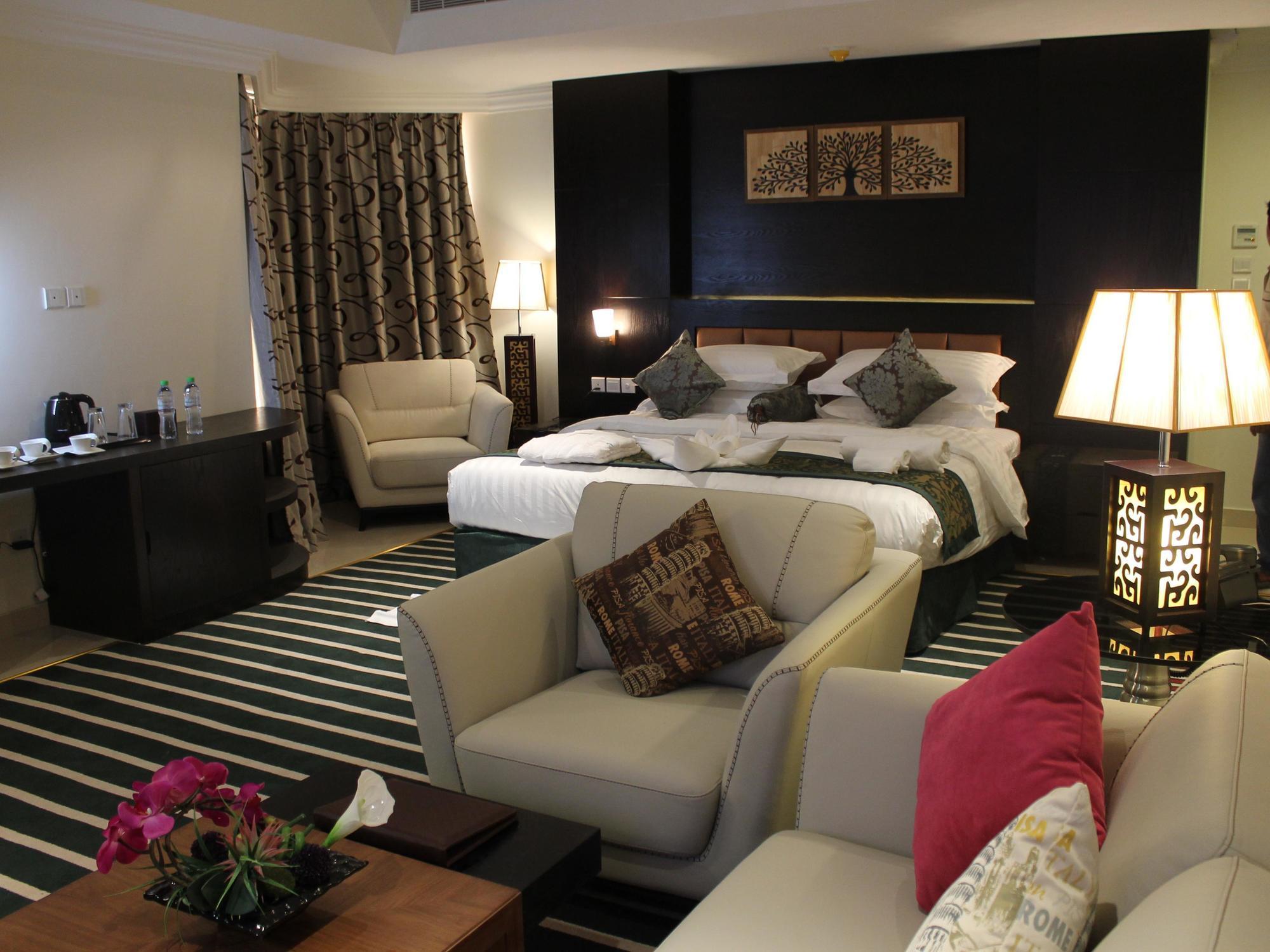 Sunday Millennia Hotel Riadh Exterior foto
